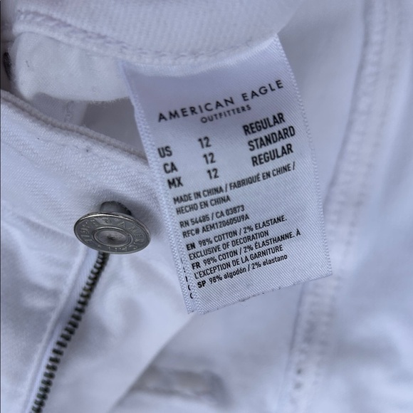 American Eagle Woman’s White Stretch Straight Leg Jeans - Picture 14 of 14